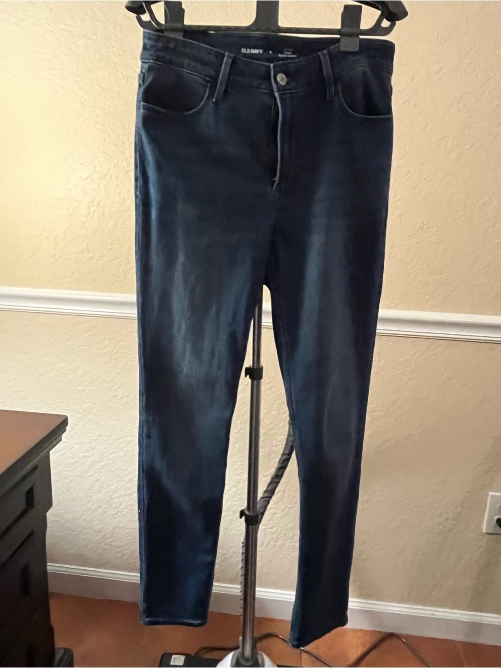 Old Navy Women’s Dark Blue Skinny Jeans